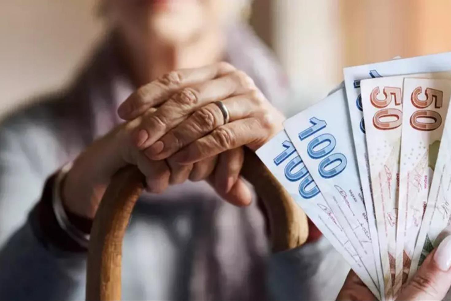 Usulsüzlükler tespit ediliyor! SGK, binlerce emekliye maaş kesintisi bildirimi yapacak