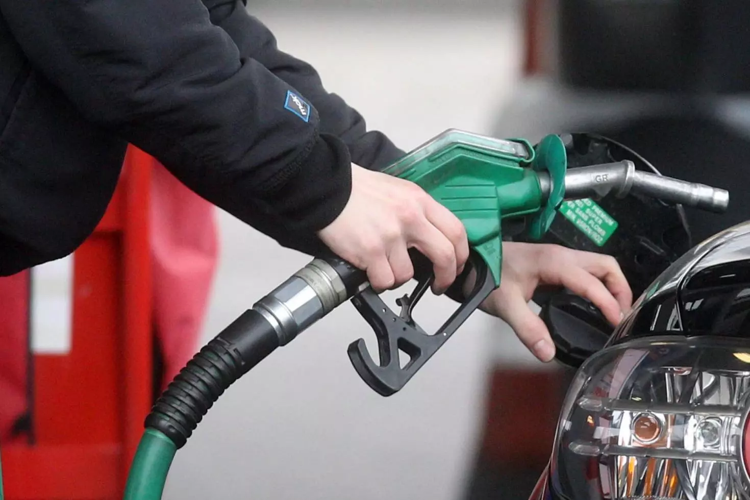 Akaryakıta zam geliyor! Motorin 57 TL'yi aşıyor, benzin 55 TL'ye dayandı