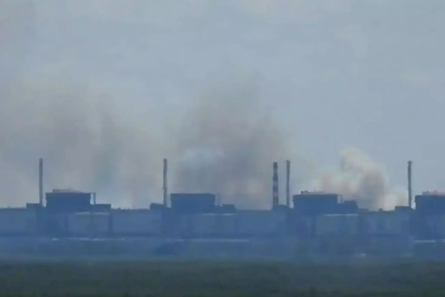 Ukrayna'daki Zaporijya Nükleer Santrali'nin tesislerinden biri vuruldu