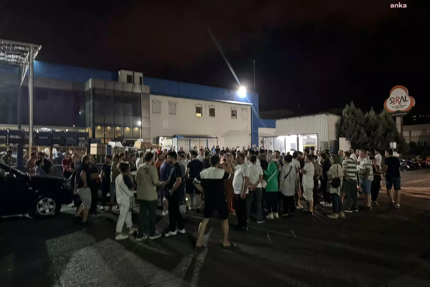 SAMPA'da kazan kaynıyor: İşçiler beş aydır maaş alamıyor