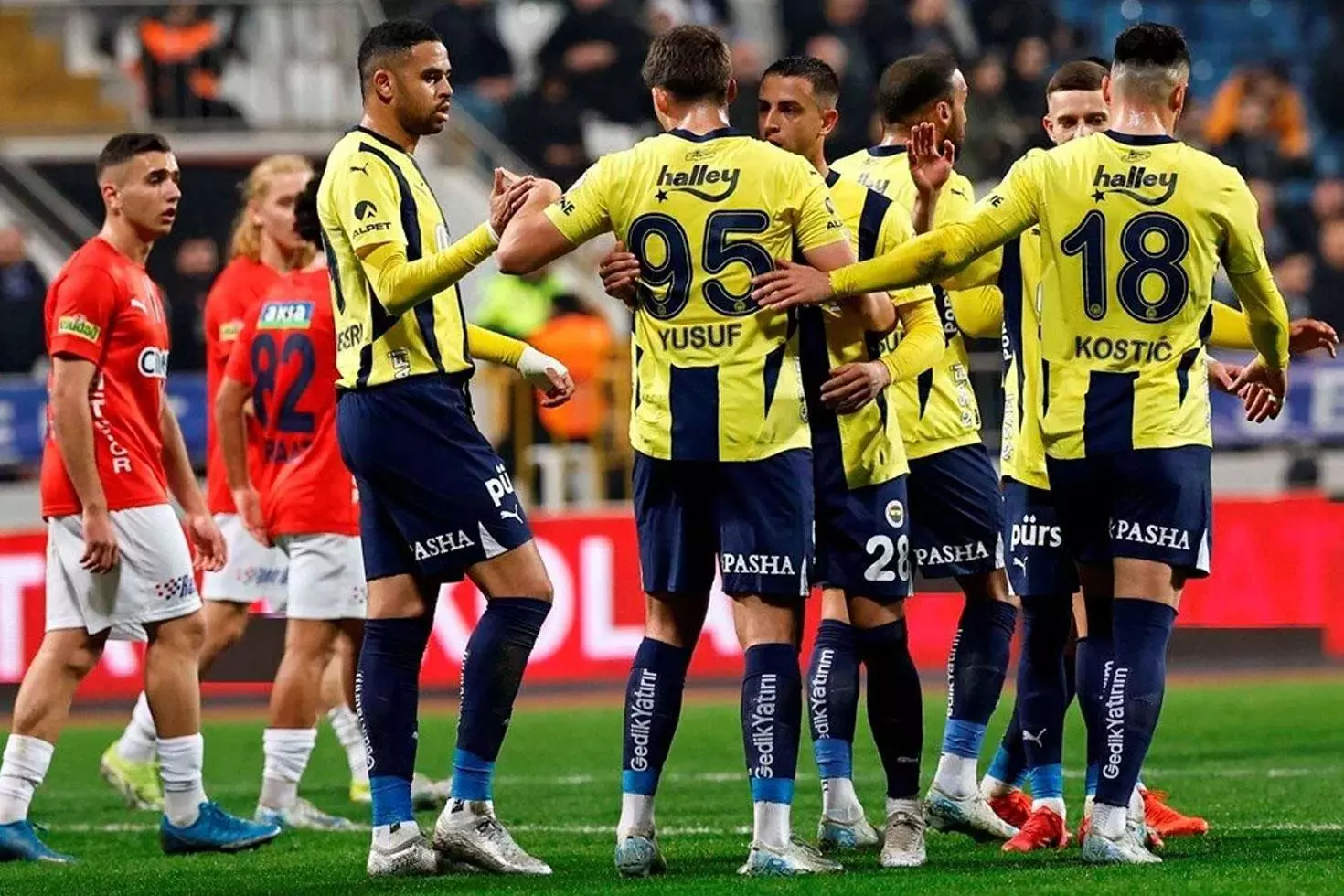 Fenerbahçe'nin büyük umutlatlarla aldığı golcü Amedspor yolcusu