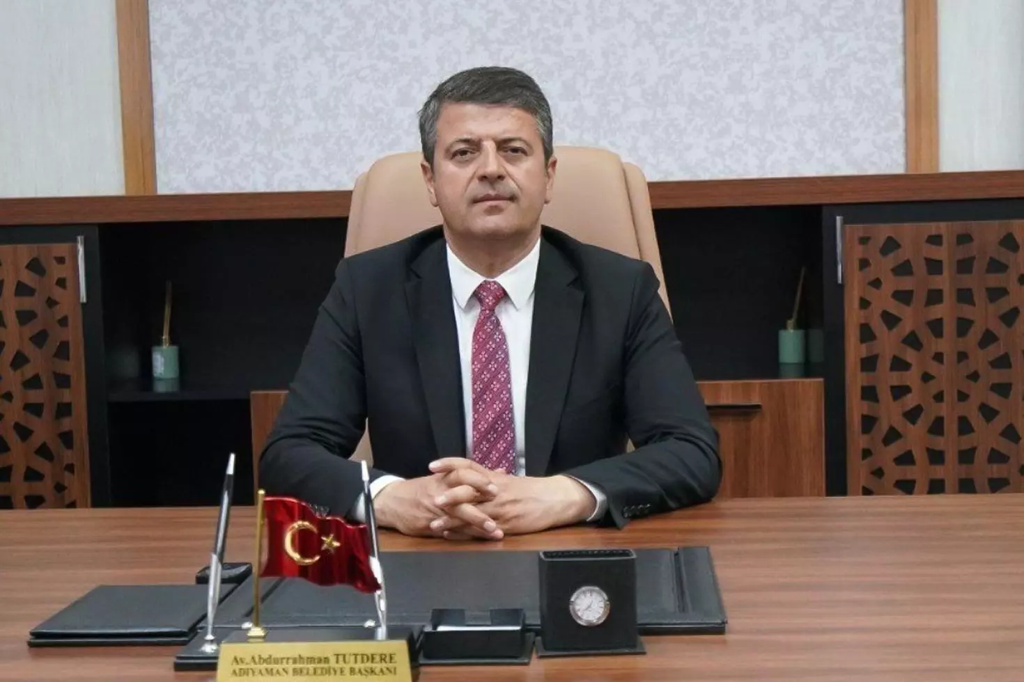 Adıyaman Belediye Başkanı Abdurrahman Tutdere görevine iade edildi