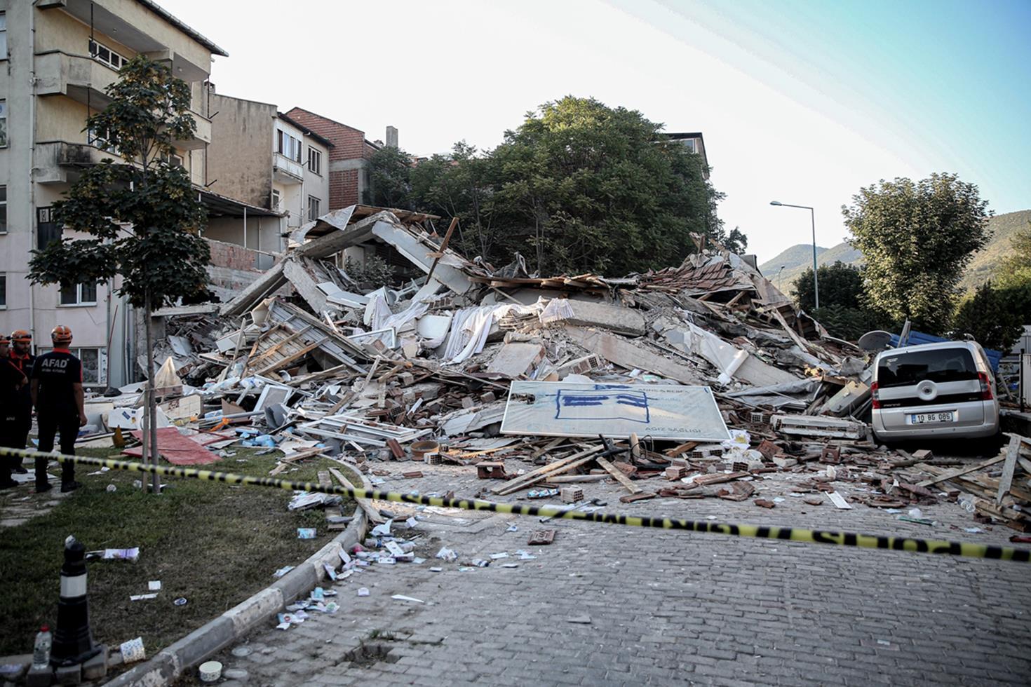 Balıkesir depreminin ardından Manisa'ya uyarı