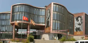 İstanbul'un dev AVM'si krizde! Bir anda tüm dükkanlar boşaldı