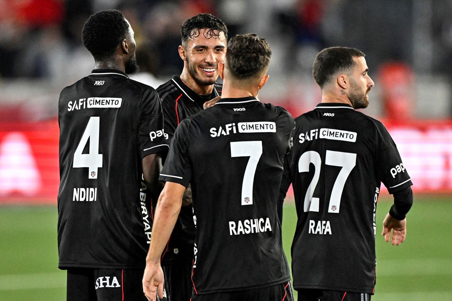 Beşiktaş, İsviçre'de galibiyeti son anlarda kaçırdı
