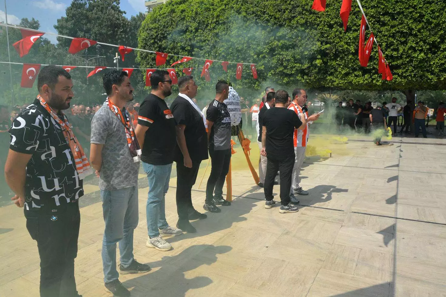 Hisseleri almak istiyorlar! Taraftarlar, Adanaspor'a talip oldu