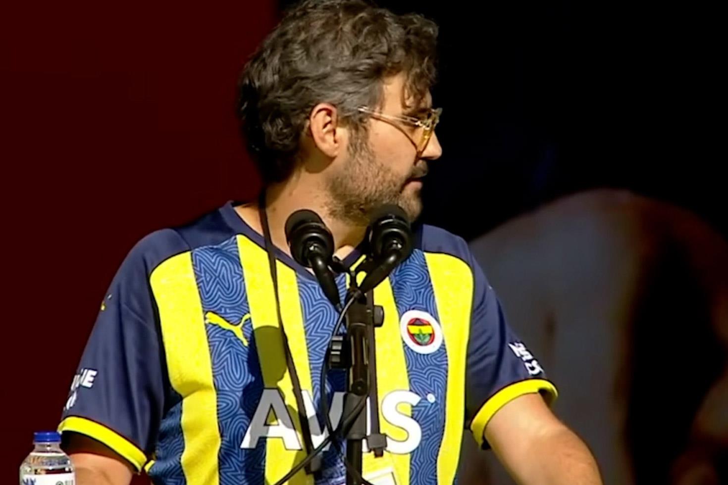 Fenerbahçe kongresinde kriz çıkaran kelime: Sen kimsin, o ifadeyi hemen geri al