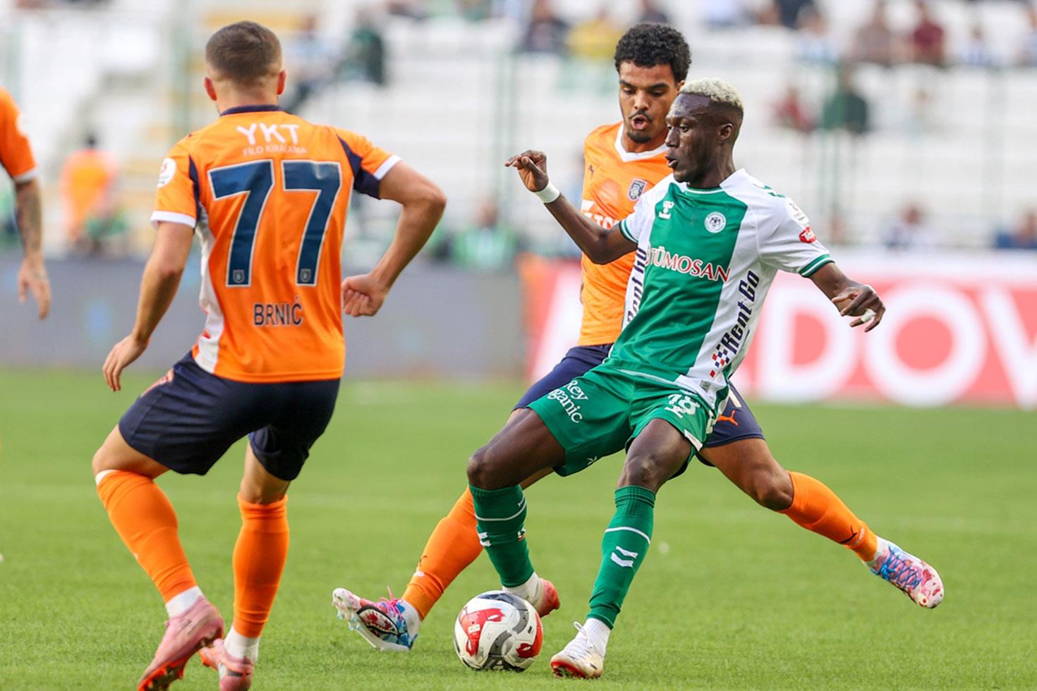 Konyaspor nefes kesen maçta 3 puanın sahibi oldu