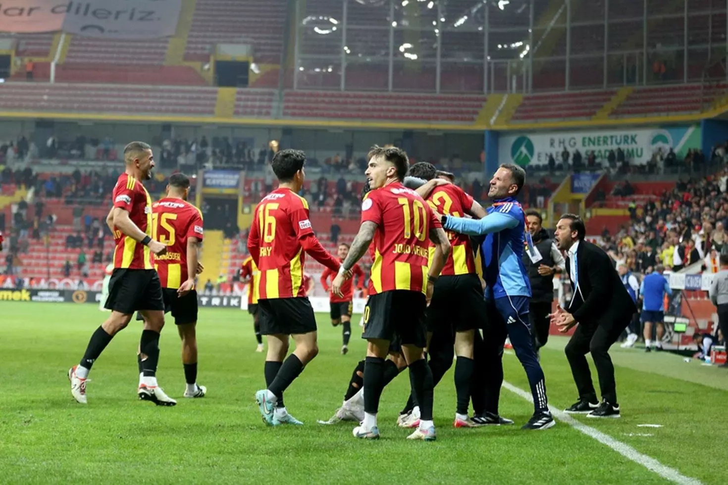 Süper Lig ekibinden 144 gün sonra gelen galibiyet