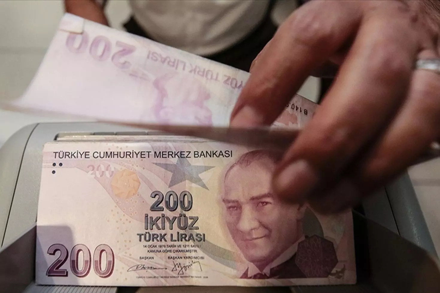 Milyonları ilgilendiriyor Özel sektörün yeni yılda maaşlara yapacağı zam belli oldu