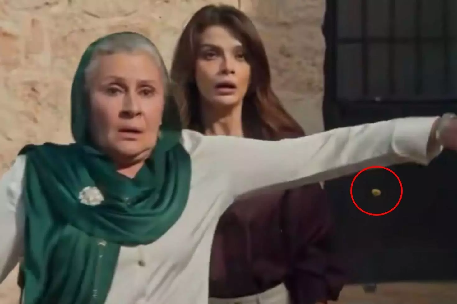 Uzak Şehir’de Hint dizilerini gölgede bırakan sahne