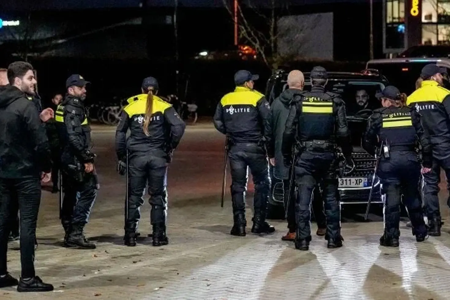 Galatasaray maçı öncesi Amsterdam’da alarm