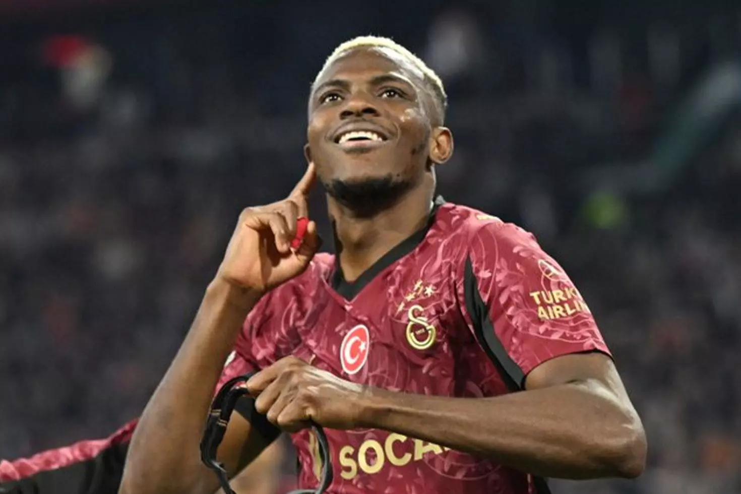 Victor Osimhen, Ajax’a attığı gollerle tarih yazmaya devam ediyor