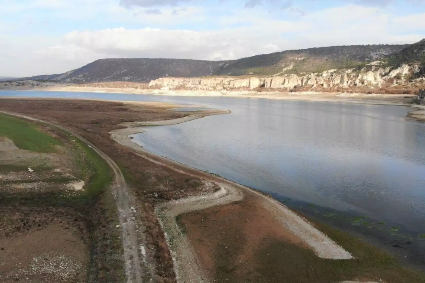 O kentimiz kuraklıkla boğuşuyor Barajın doluluk oranı hala kritik seviyede