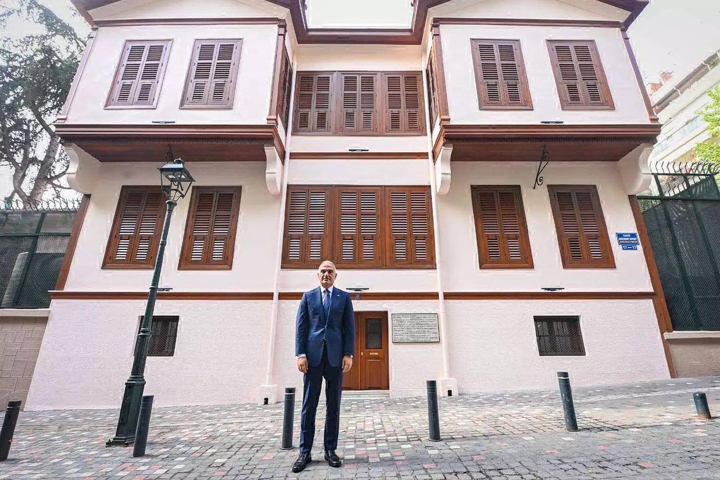 Atatürk’ün Selanik’teki evi yeniden ziyarete açıldı