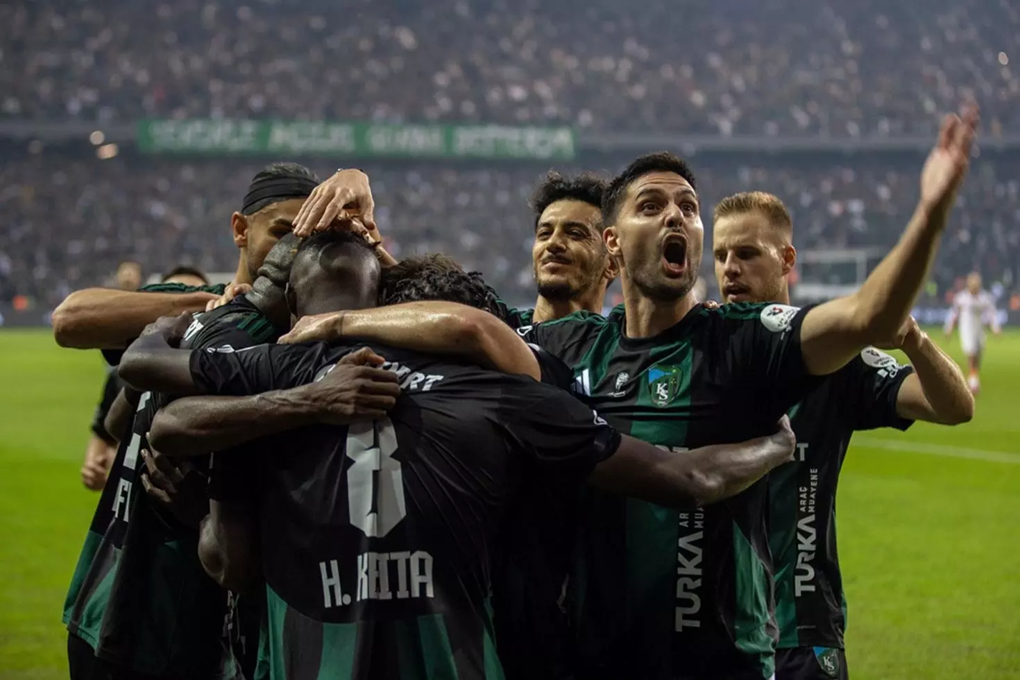 Selçuk İnan’dan Aslan’a çelme Galatasaray bu sezon ilk kez kaybetti