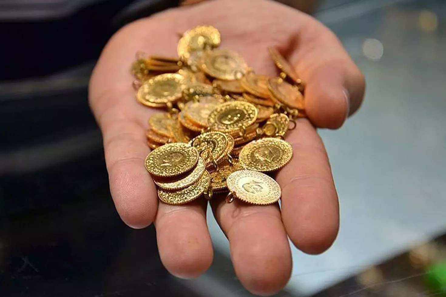 Şu ana kadar ki en net tahmin İşte altının yıl sonunda göreceği rakam