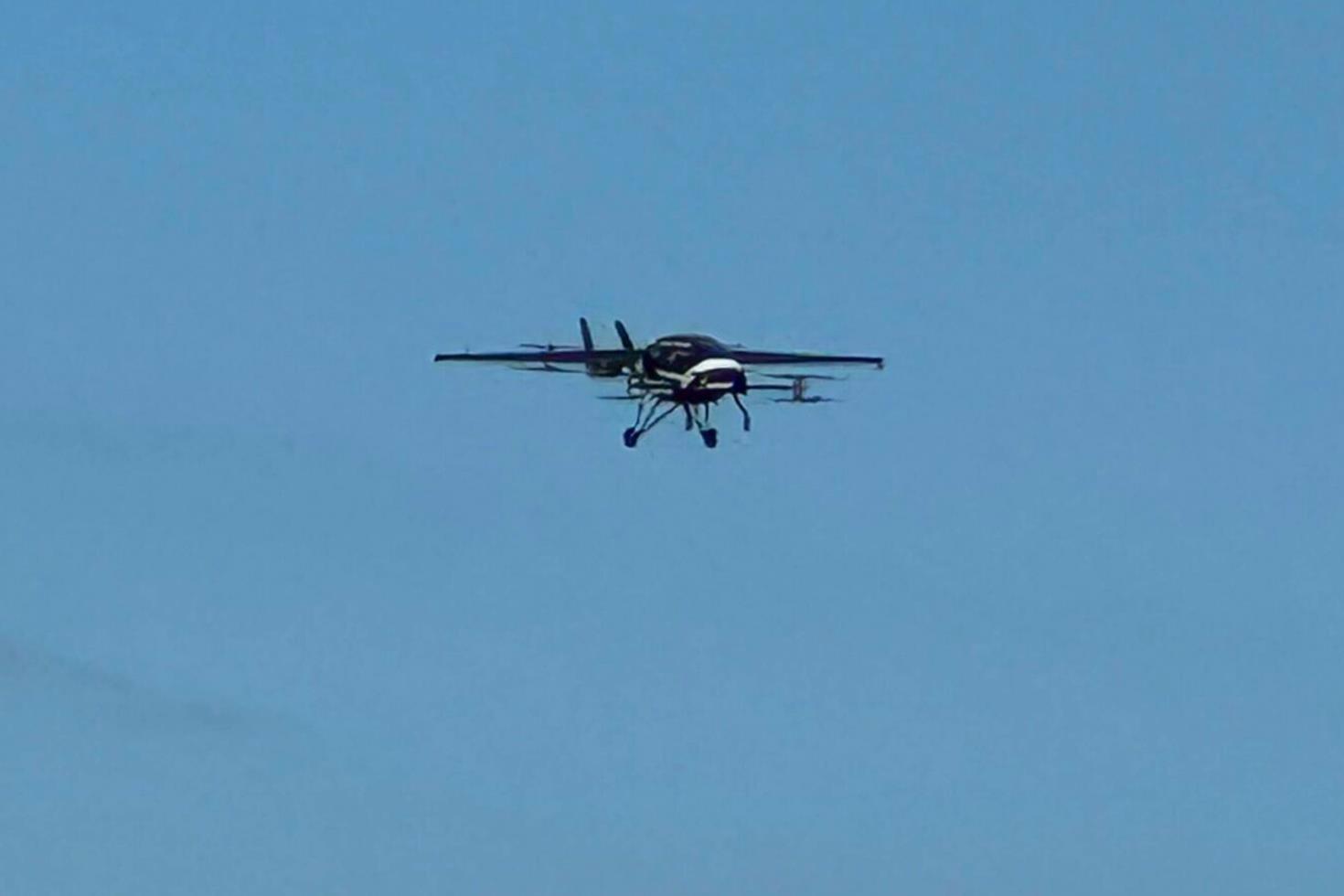 Yardım uçağı düştü: 2 ölü