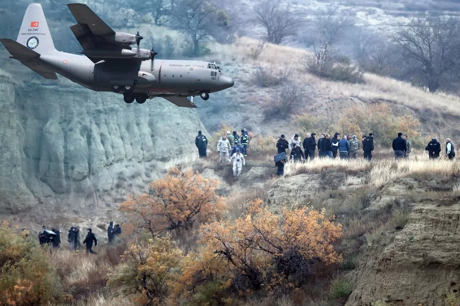 20 şehit verdiğimiz kargo uçağı neden düştü İki ihtimal üzerinde duruluyor