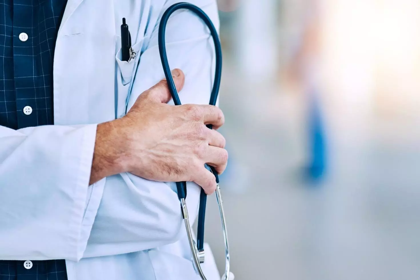 Sağlık Bakanlığı’ndan sosyal medya doktorlarına ayar Suç duyurusunda bulunulacak