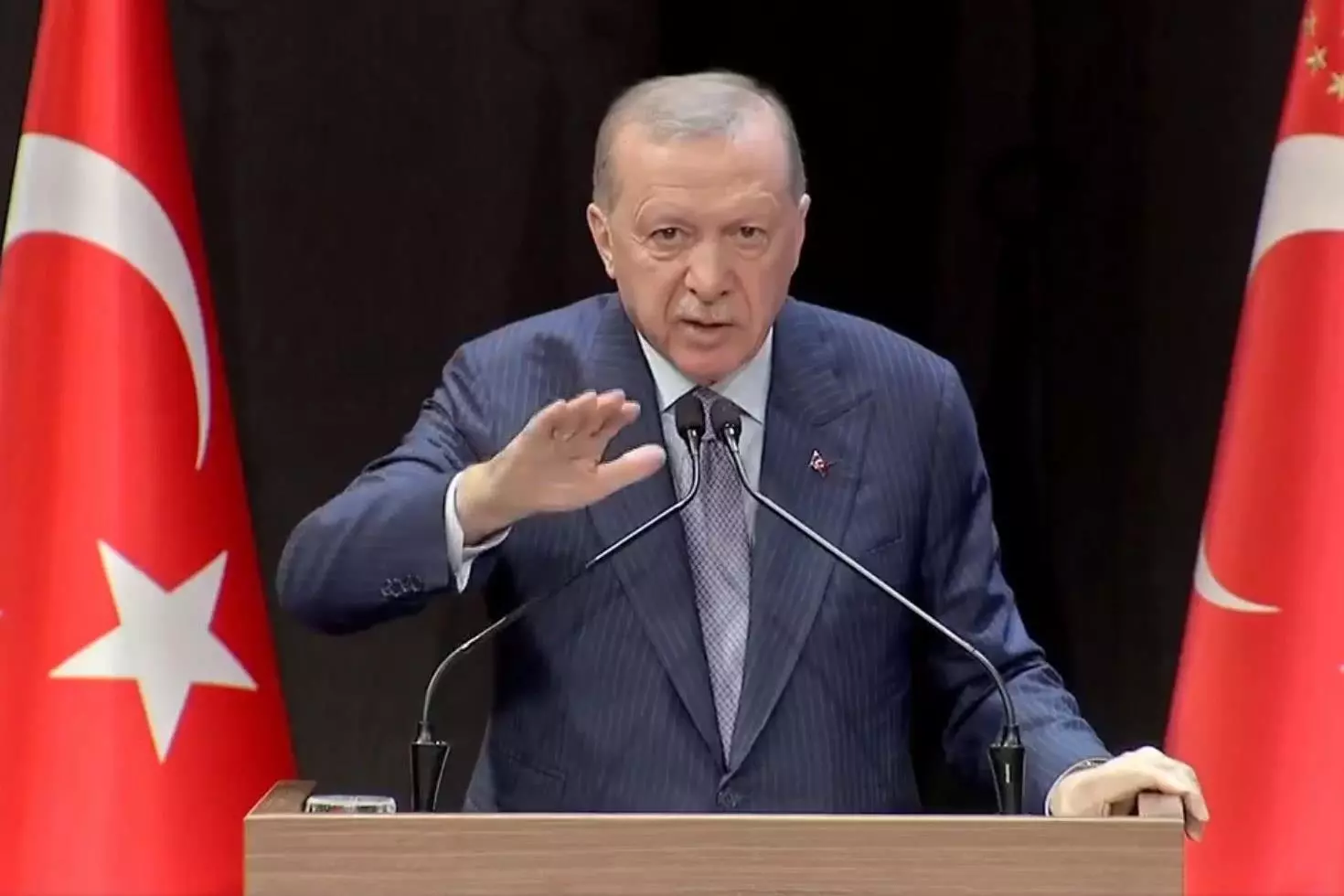 Cumhurbaşkanı Erdoğan, canlı yayında 20 şehidimizin adını tek tek saydı