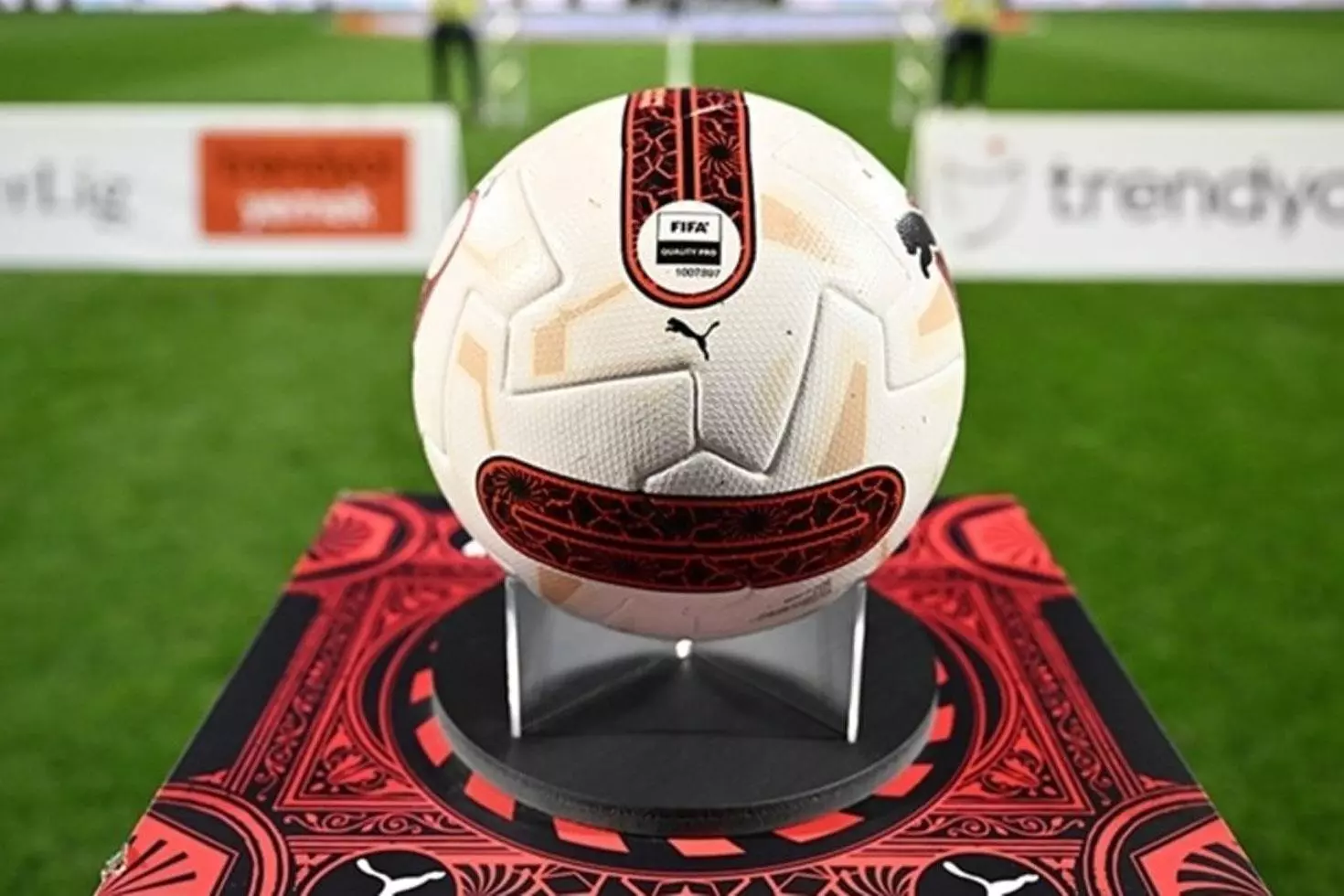 Kayserispor’a 3 dönem transfer yasağı getirildi