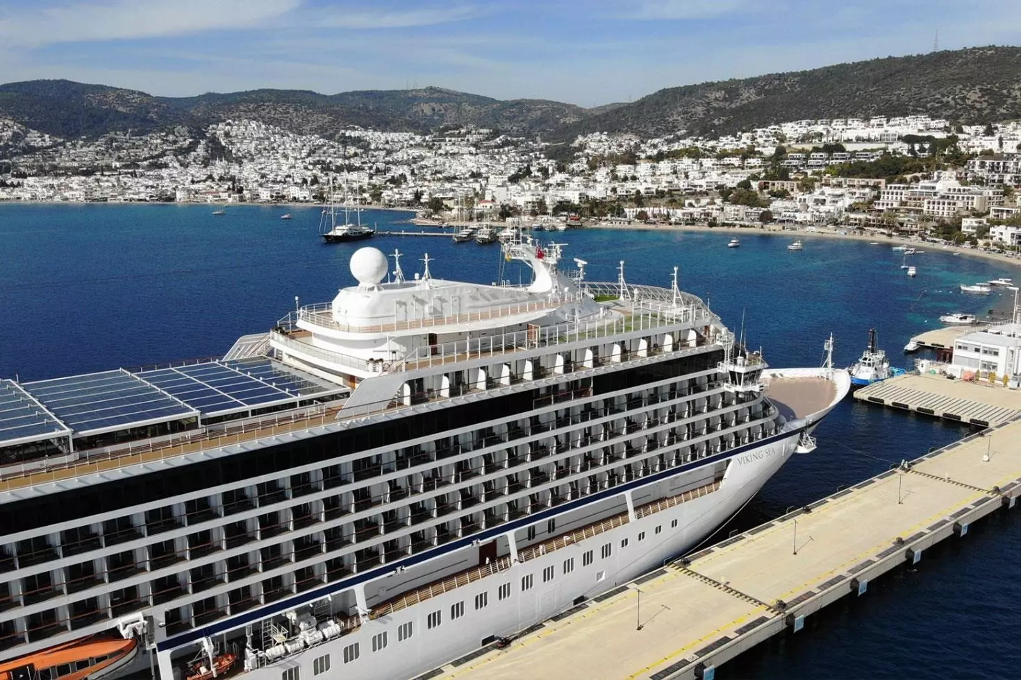 Bodrum’da rekor kırıldı, gemiler binlerce kişi getirdi