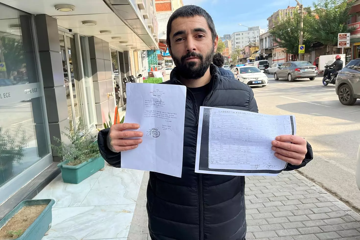 Kimliksiz Yaşayan Rasim’in Vatandaşlık Mücadelesi