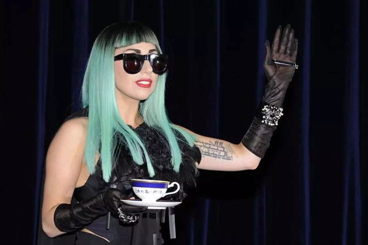Lady Gaga gizlediği sağlık sorununu ilk kez açıkladı