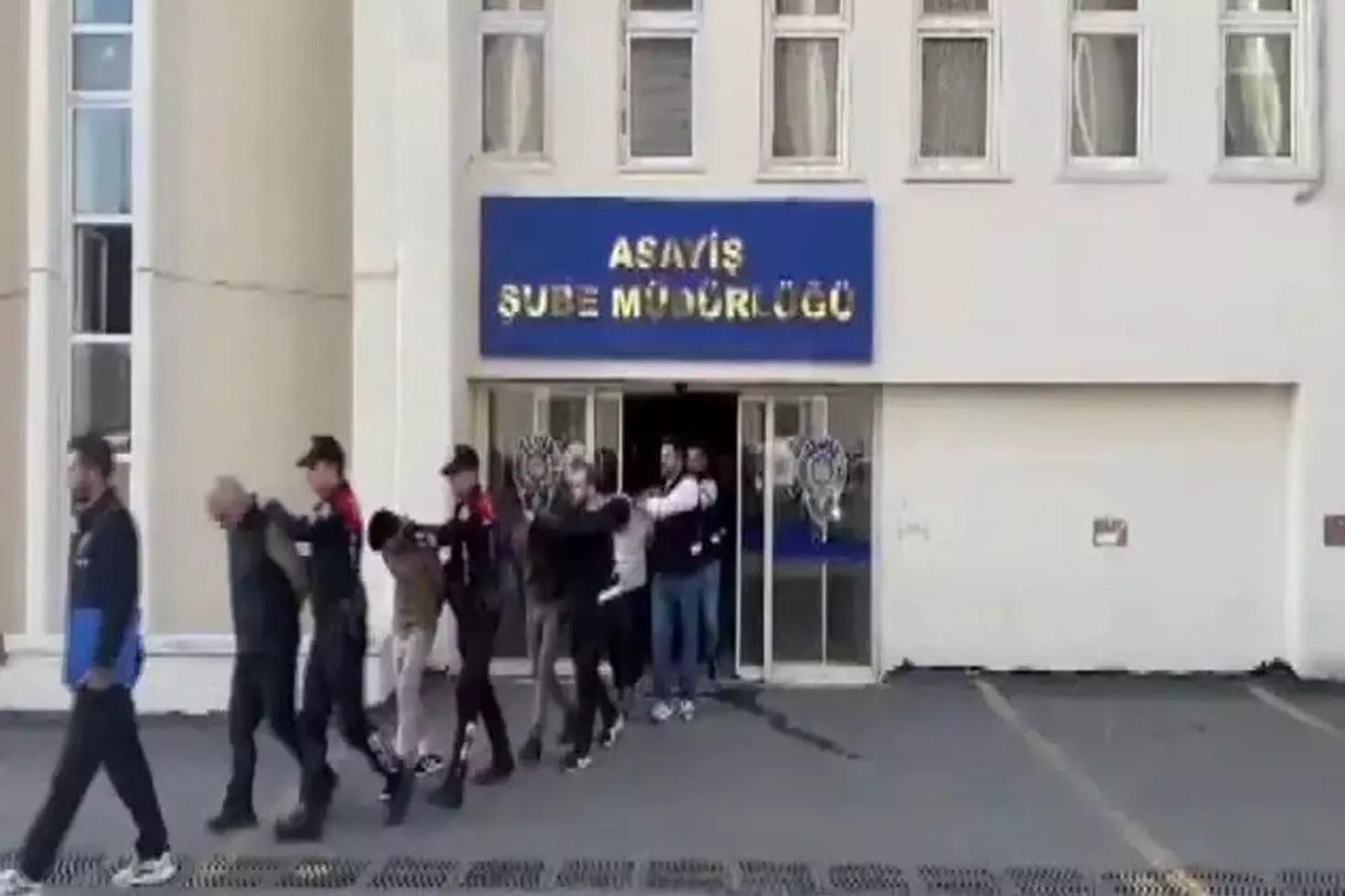 Ankara’da “Aşk“ tuzakları: 11 kişi fuhuş ve dolandırıcılıktan gözaltında