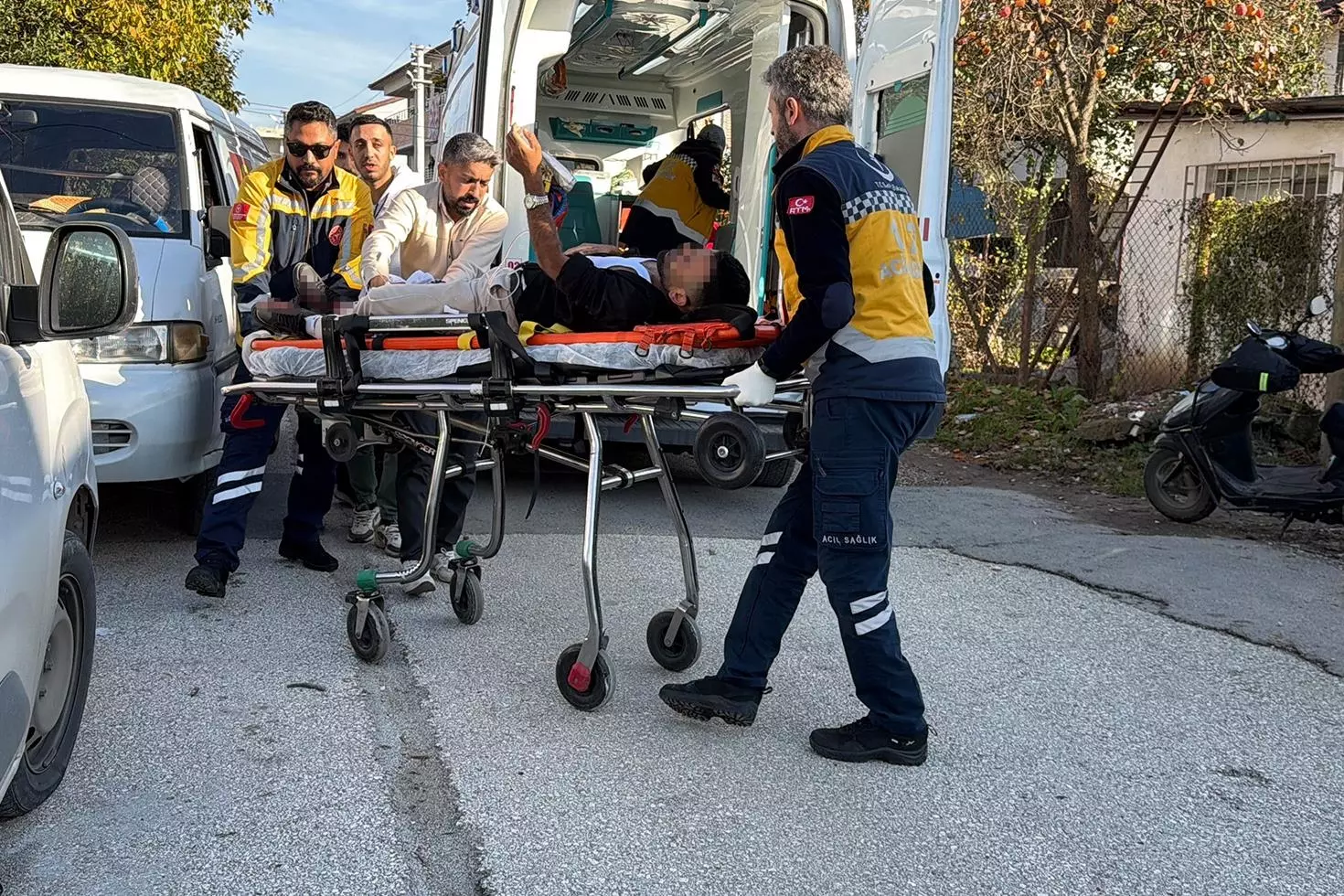 Amca çocuklarının kavgasında kan aktı: 5 yaralı