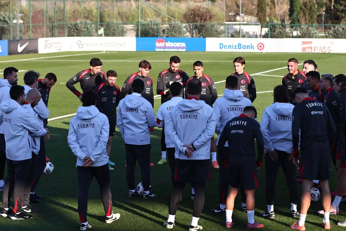 Milli Takımda Sakatlık Şoku: 3 Futbolcu Antrenmana Çıkmadı