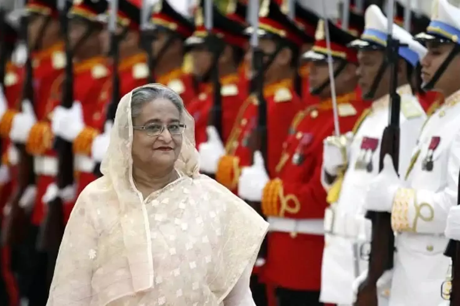 Eski Başbakan’a idam cezası İnsanlığa karşı işlenen suçlardan yargılandı