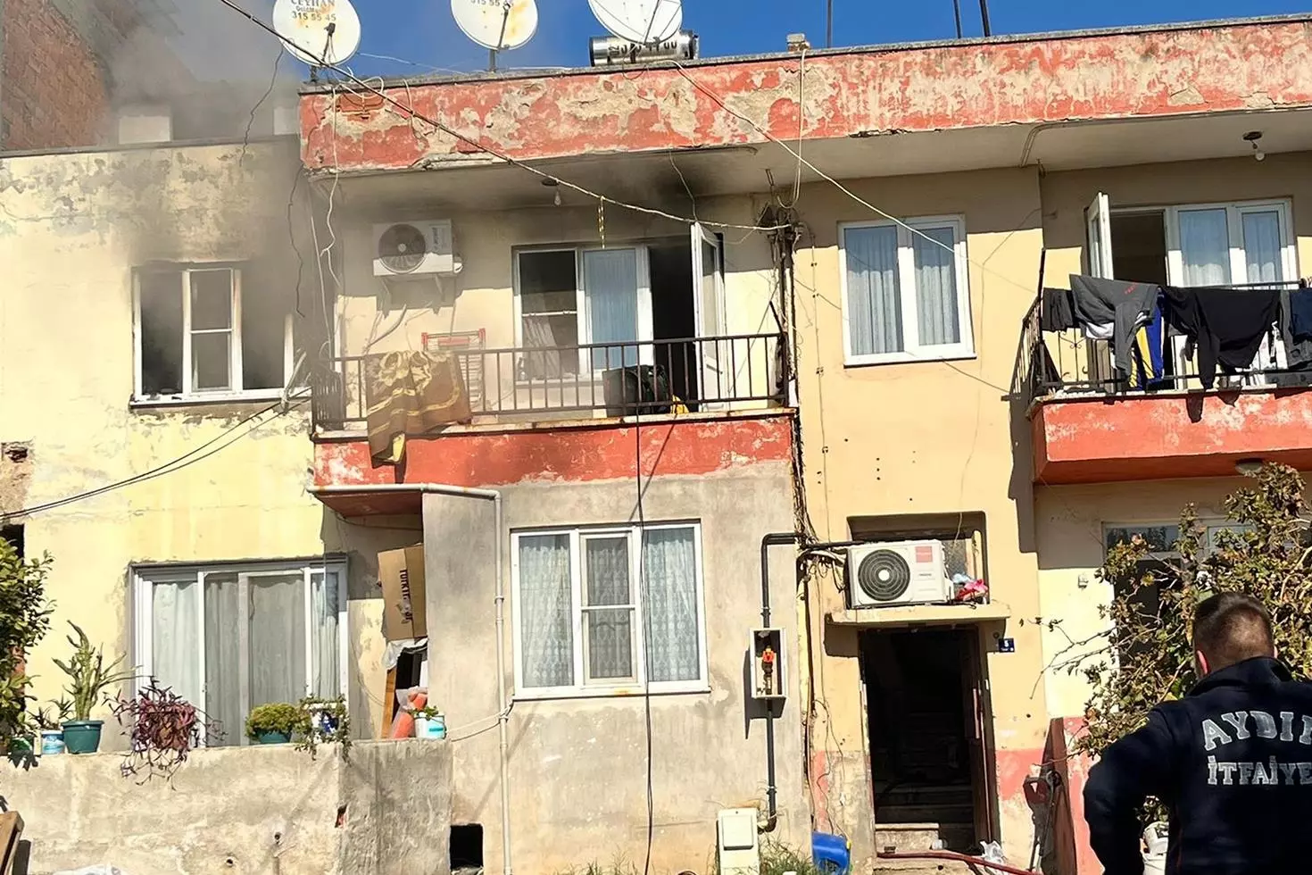 Nazilli’de yangın: 18 yaşındaki genç kız hayatını kaybetti