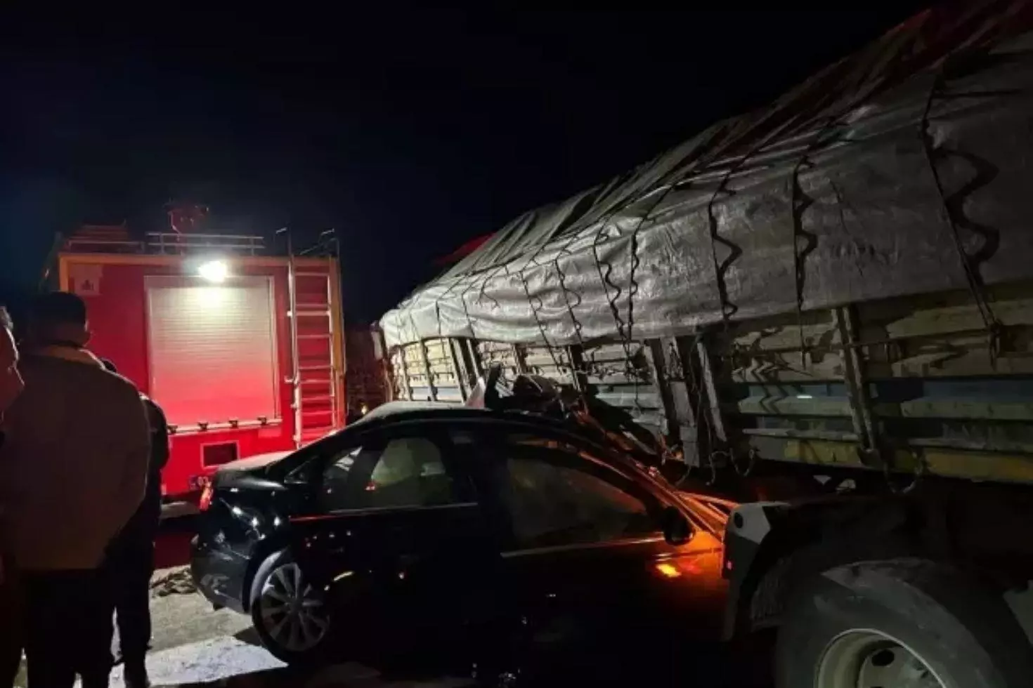 Feci kaza 2 kişi hayatını kaybetti