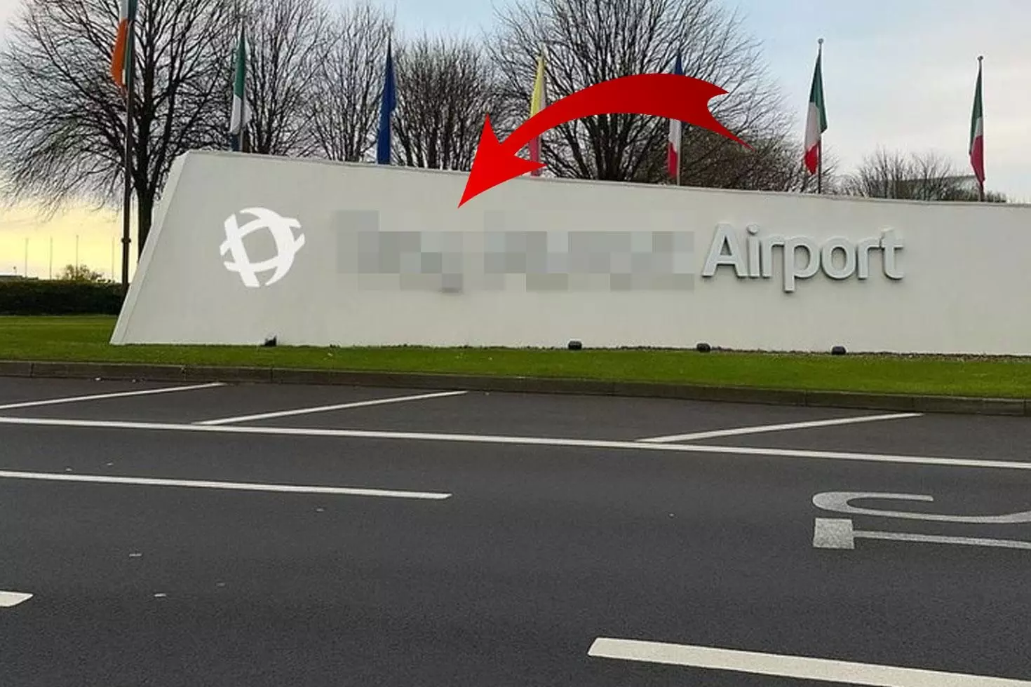 Yanlış duymadınız Hat-trick yaptı havaalanının ismini değiştirdi