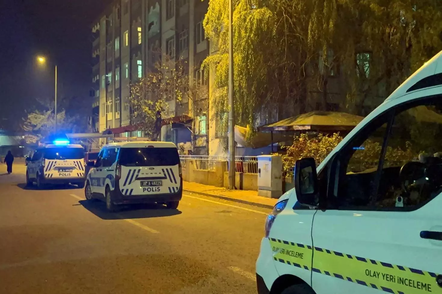 Kız kardeşler 3 gün arayla aynı yerden atladı