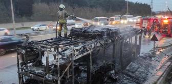 Alev alev yanan İETT otobüsü bu hale geldi