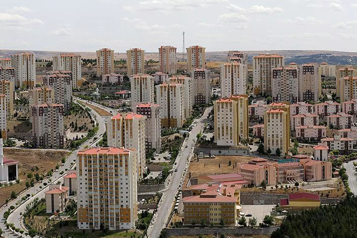 Satılık ya da kiralık ev arayanlar dikkat Fiyatlar adeta çakıldı