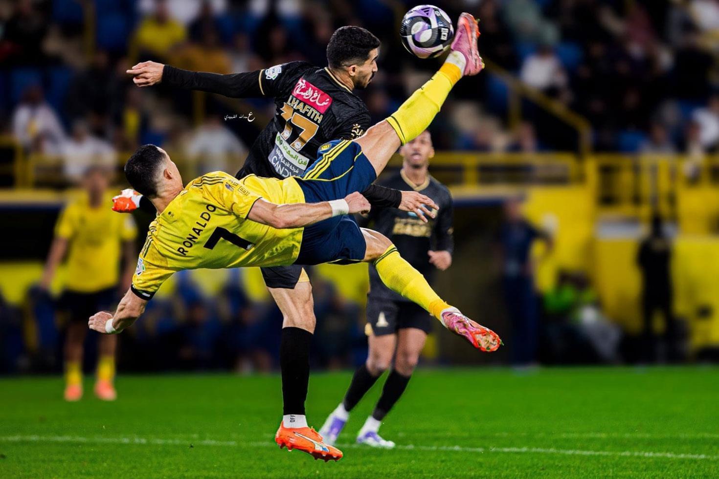 Yok artık Ronaldo 40 yaşında inanılmaz bir gol