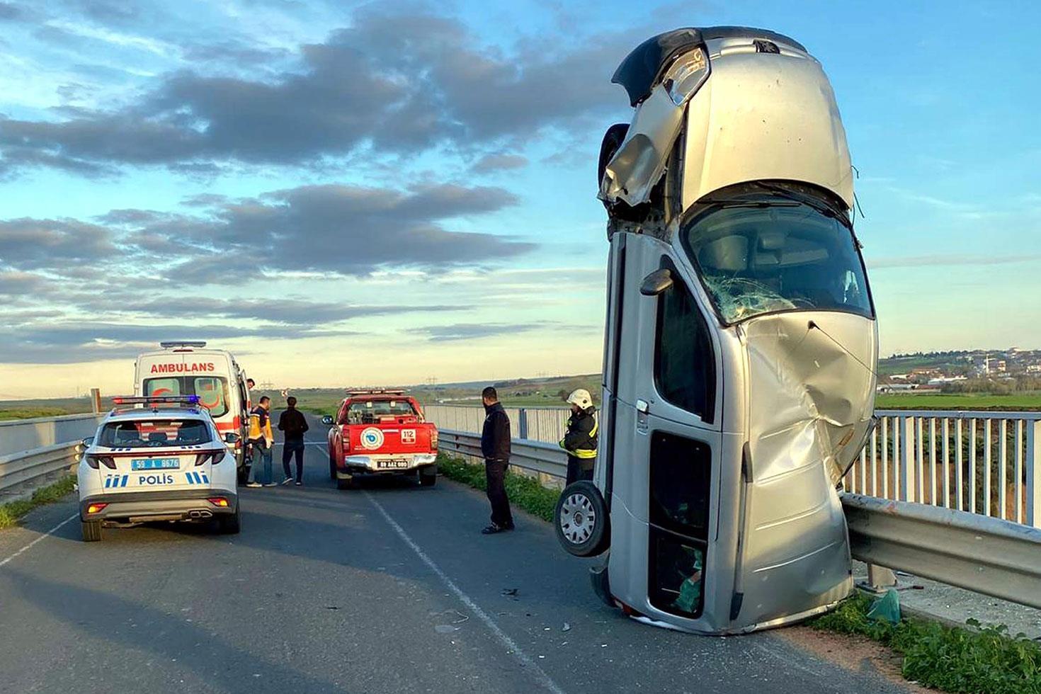 Akıllara durgunluk veren kaza Görenler dönüp bir daha baktı