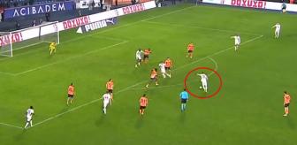 Beşiktaş taraftarını hayrete düşüren gol