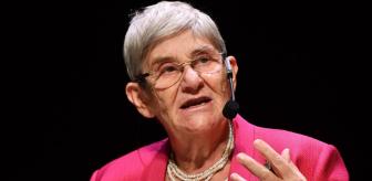 Canan Karatay'ı yıkan haber! "Yanımdayken bile hasretim" demişti