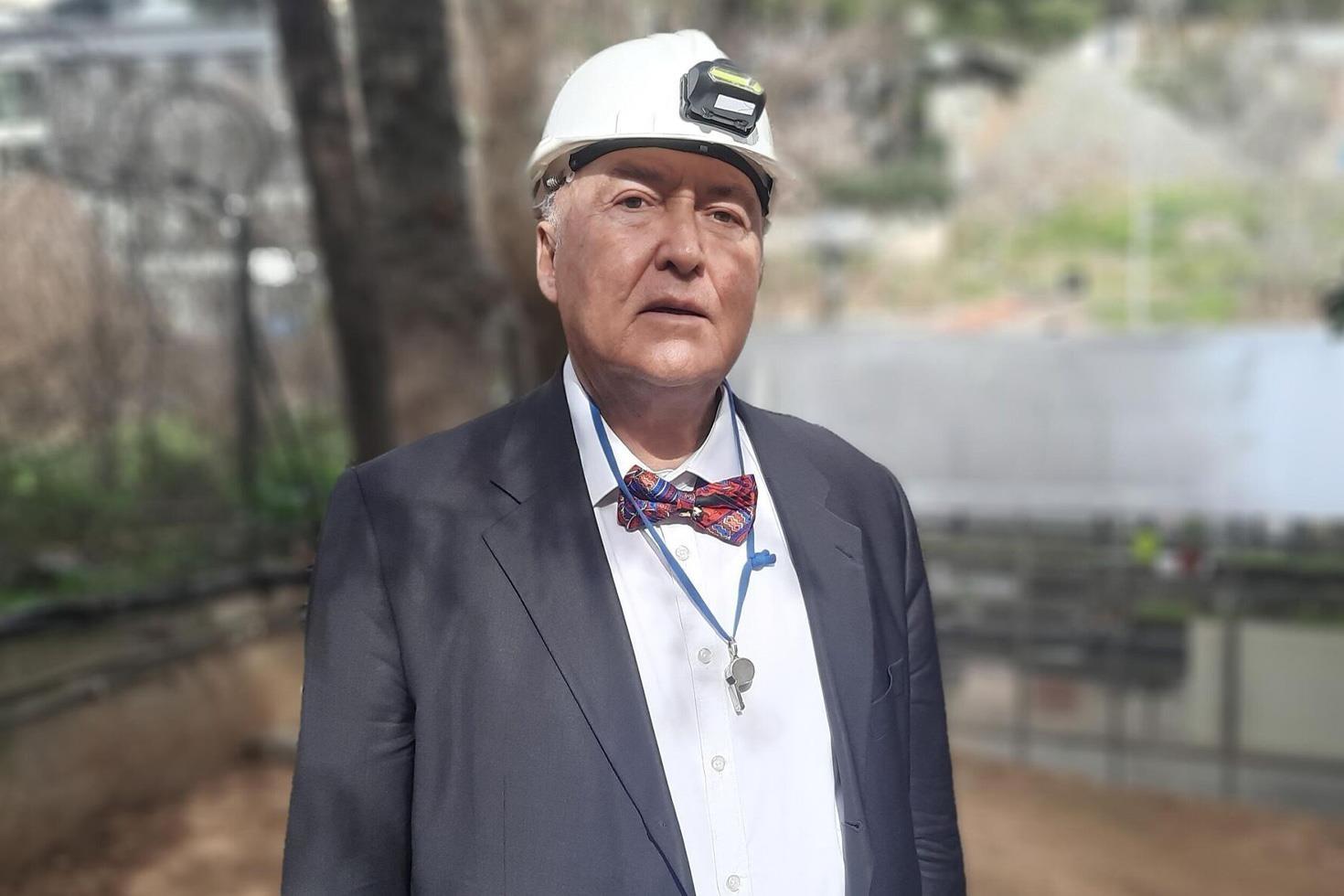 Prof. Dr. Ahmet Ercan kalp krizi geçirip ameliyata alındı İşte son sağlık durumu