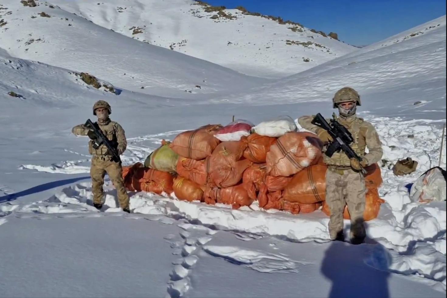 Hakkari ve Ağrı’da uyuşturucu operasyonu 1 kişi gözaltına alındı