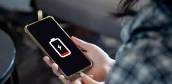Telefonlarını bu saatlerde şarj edenlere kötü haber