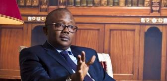 Askeri darbe sonrası Cumhurbaşkanı Senegal'e götürüldü