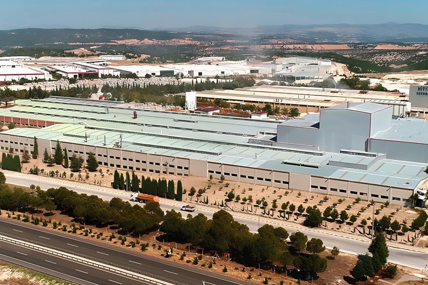 Türkiye’nin sanayi devi Hitit Seramik 1.5 milyar liralık borçla iflas etti