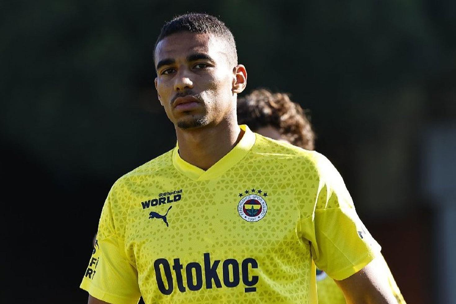 Alexander Djiku’dan Fener’in ezeli rakibine mesaj: Beni alın