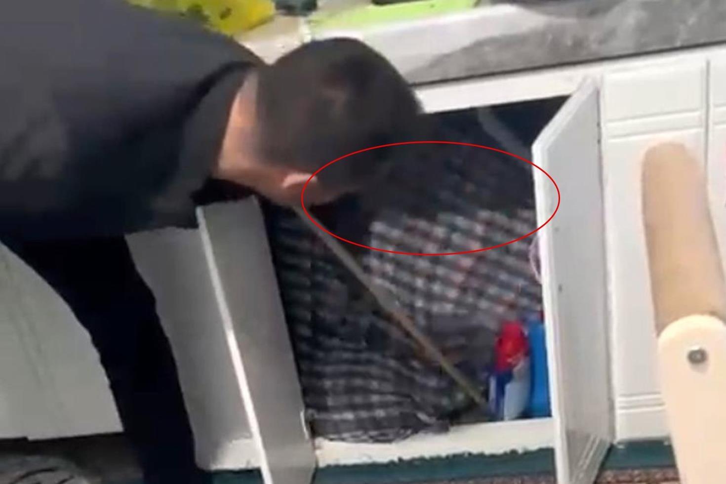 Firari hükümlü mutfak dolabında yakalandı